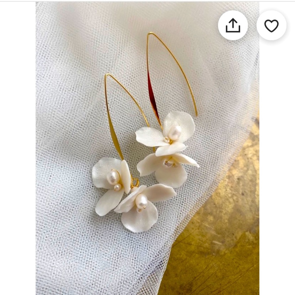 Bridal / Floral Earrings